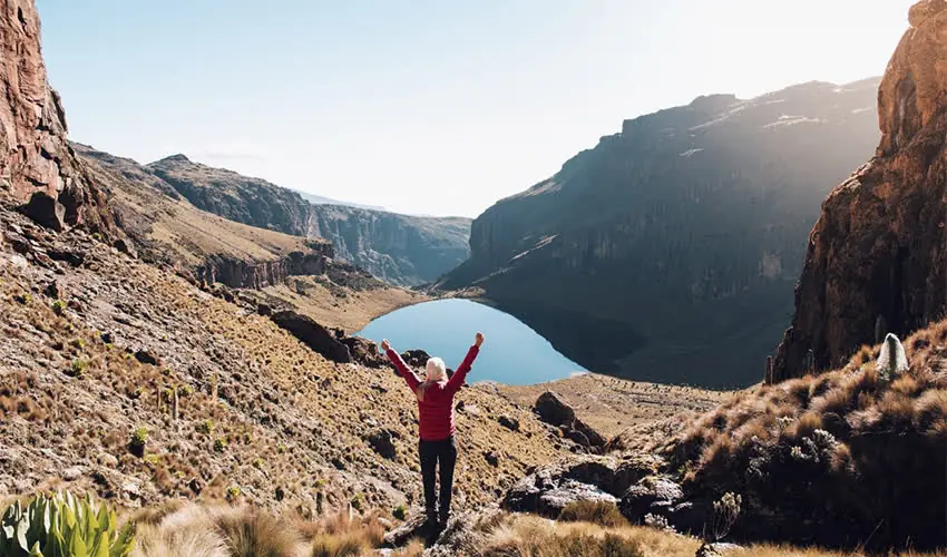 Mount Kenya - 4 Days, 3 Nights Sirimon – Chogoria Trek